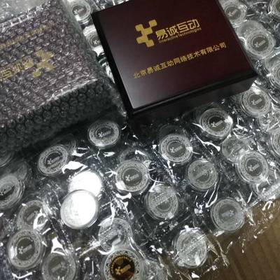 專業定制，榮耀象征 合金獎牌、純銀紀念幣與企業形象禮品的完美融合